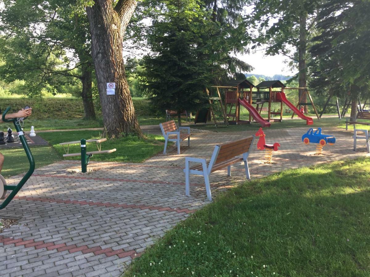 Apartmany U Slavky Bešeňová エクステリア 写真