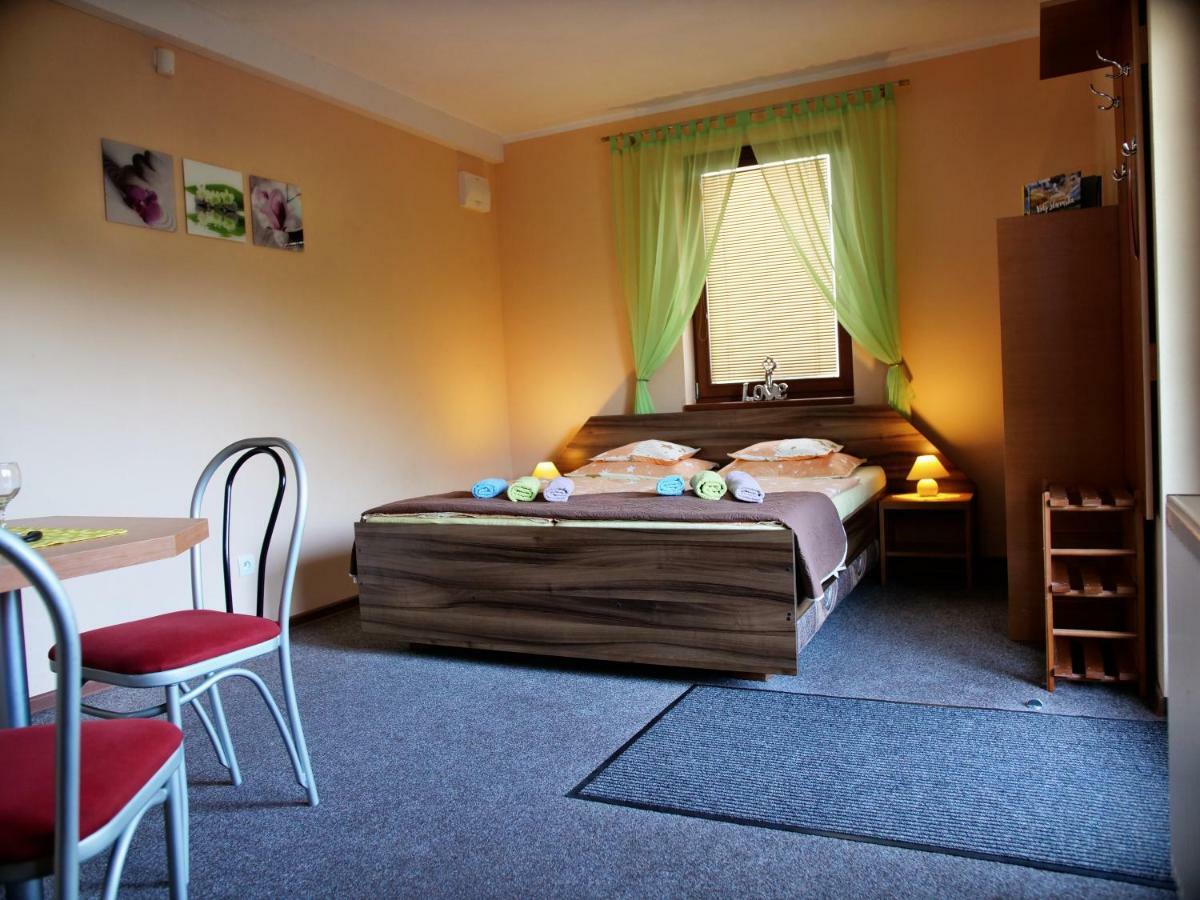 Apartmany U Slavky Bešeňová エクステリア 写真